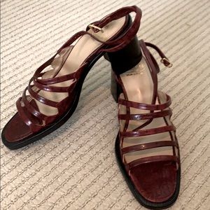 Size 6 1/2 never worn red Freelance sandals